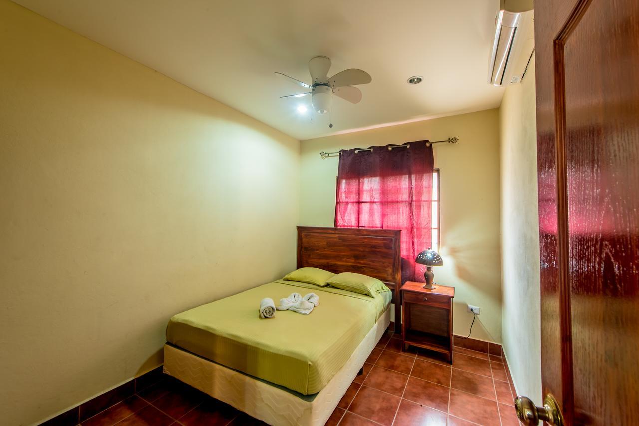 Fullmoon Hotel Granada Phòng bức ảnh