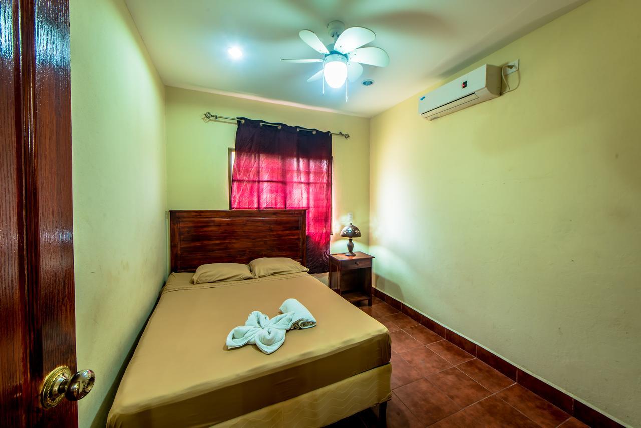 Fullmoon Hotel Granada Phòng bức ảnh