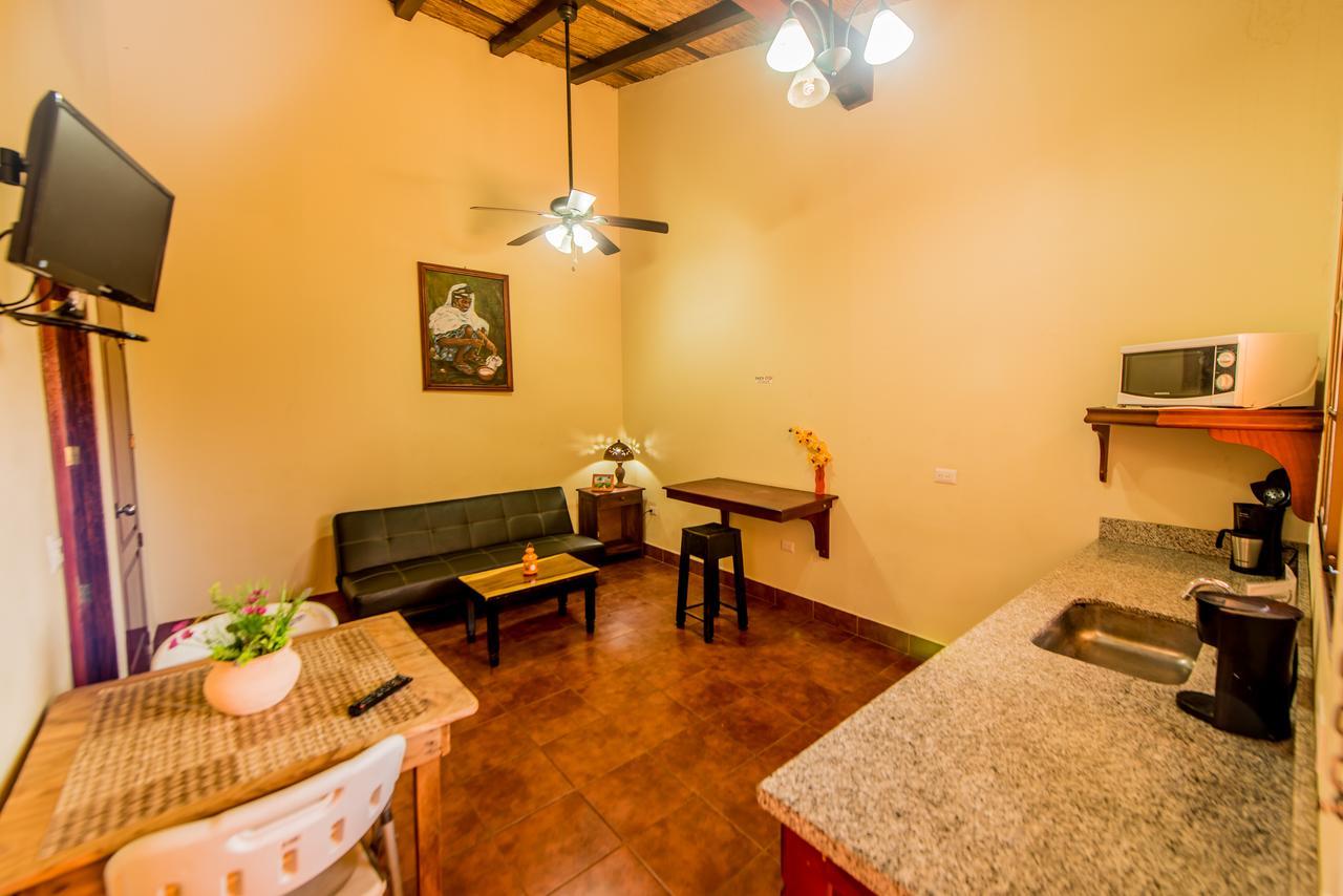 Fullmoon Hotel Granada Phòng bức ảnh