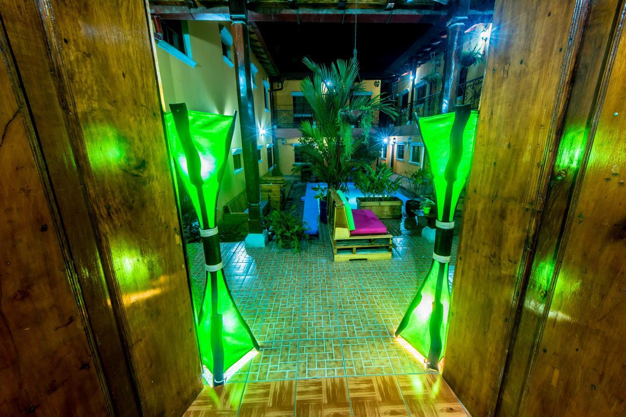 Fullmoon Hotel Granada Ngoại thất bức ảnh